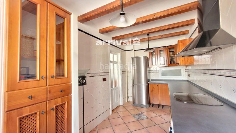 Foto b9928f51-5e3a-4d3e-b9e8-36eaac7f5cad. Rent flat in La Petxina Valencia