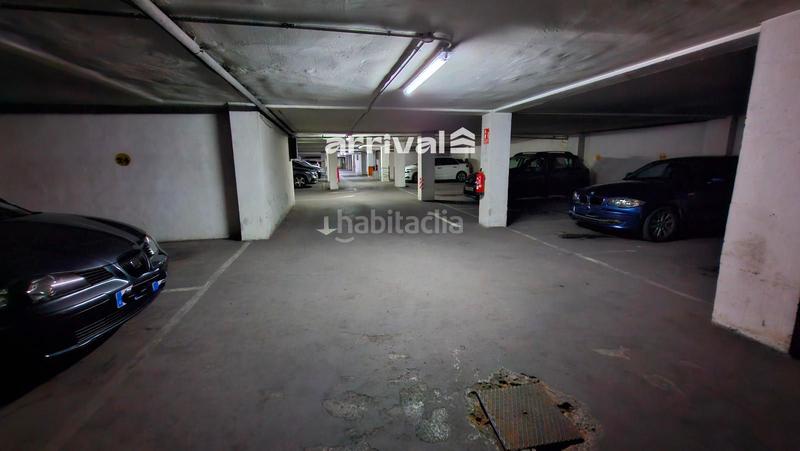 Foto 21028339-fd5d-4862-b915-f79fdaeaf6ca. Aparcament cotxe a La Creu del Grau Valencia