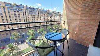 Lloguer Pis  Francia. Tu vivienda ideal para el mes de agosto en av. francia