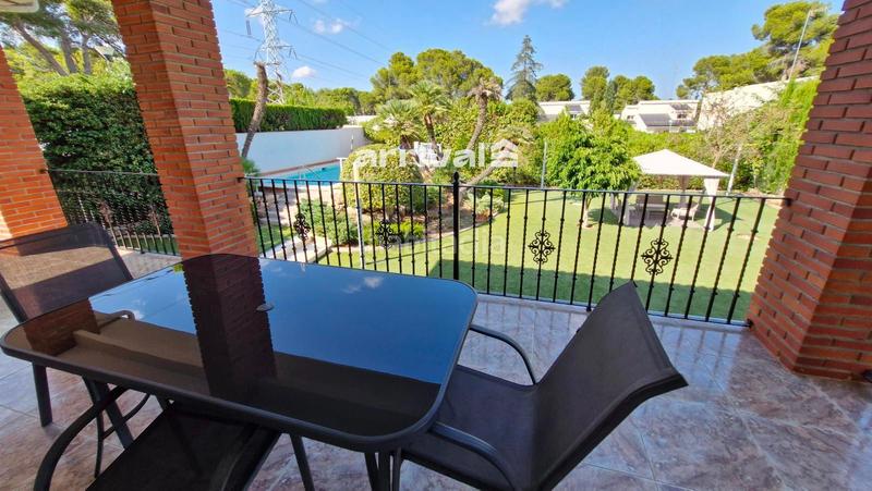 Foto 07c8e435-d722-4961-9a69-fdf41b3c3f49. Chalet mit pool in La Cañada Paterna