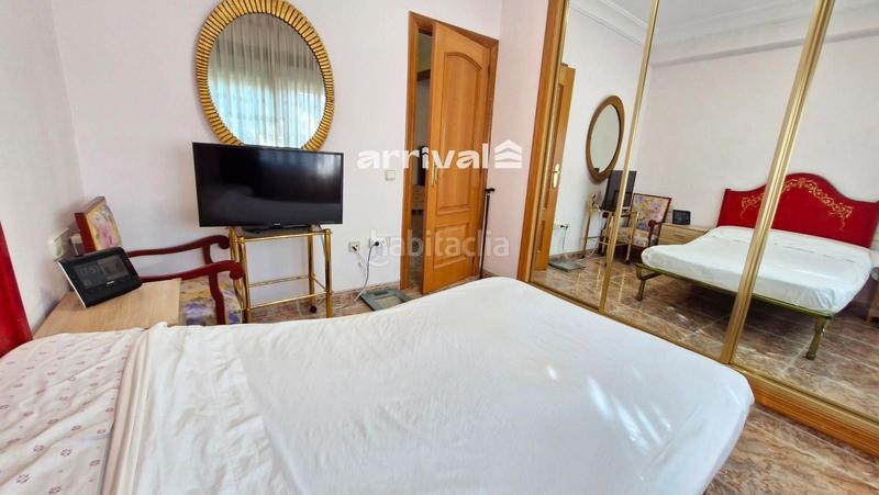 Foto 096e85ad-0714-4a29-aaea-61fccf93e36c. Chalet mit pool in La Cañada Paterna