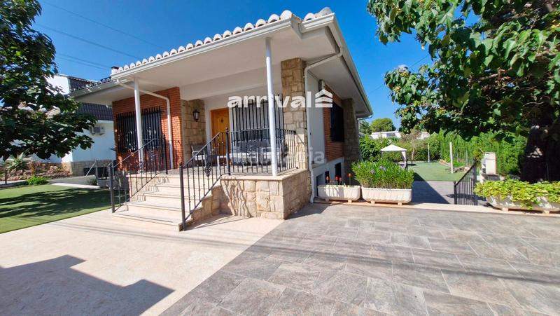 Foto f4b1c772-cc70-47c2-90e0-23790d8418d1. Chalet mit pool in La Cañada Paterna