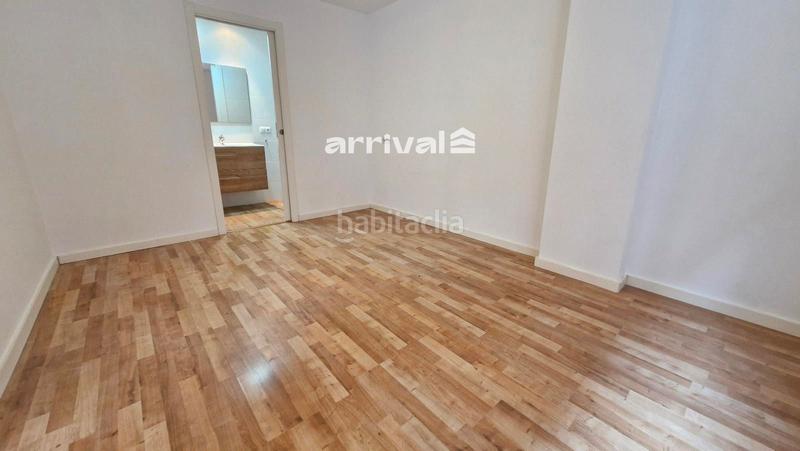 Foto 1889d435-fb86-4e3f-b3fe-3fcb15a8e096. Alquiler piso  reformado en la creu del grau para alquiler de larga estancia en Valencia