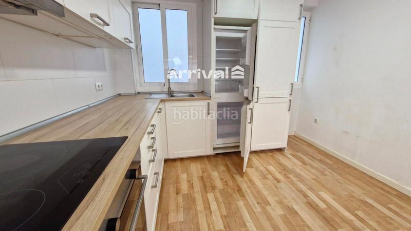 Foto 889fcbbc-8b63-4313-ae93-5854a8ad4848. Alquiler piso  reformado en la creu del grau para alquiler de larga estancia en Valencia