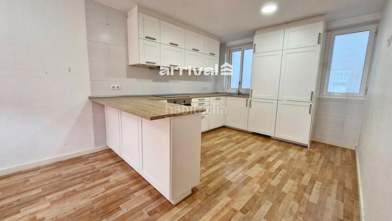Foto a2d330d9-82b0-4688-9f21-f3de3a9e433a. Alquiler piso  reformado en la creu del grau para alquiler de larga estancia en Valencia