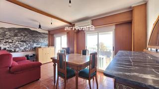 Pis  Enric hernandez. Piso en venta en alcoy, zona viaducto