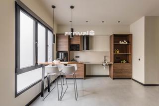 Lloguer Pis  Almirante cruilles. Estudio reformado de alquiler temporal en barrio de ayora