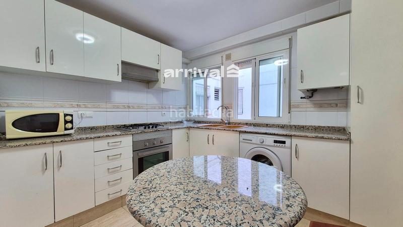 Foto a04f5dd3-e273-4b26-b8ff-1d7ebb468014. Miete etagenwohnung in La Creu del Grau Valencia