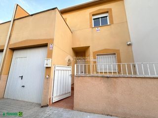 Casa a Pozuelo de Calatrava. Casa en venta en pozuelo de calatrava