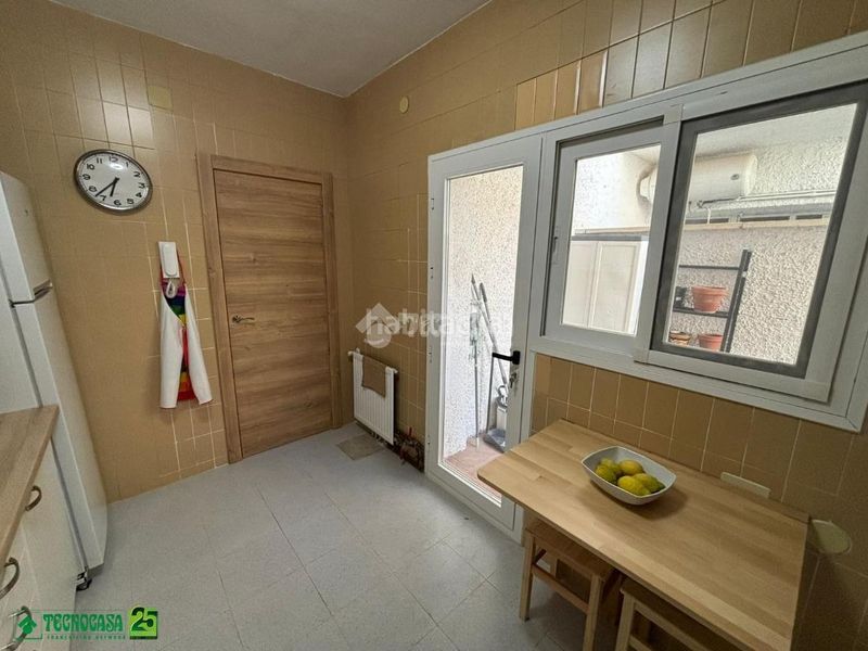 Foto 76ea9c82-7d1f-41e1-a9be-609cf6a26bee. Piso  en venta en Almagro