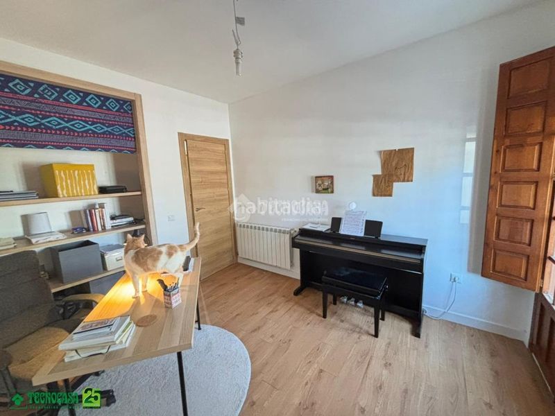 Foto acc4d338-067c-4b3f-94dc-0aa6ffe5c3c6. Piso  en venta en Almagro