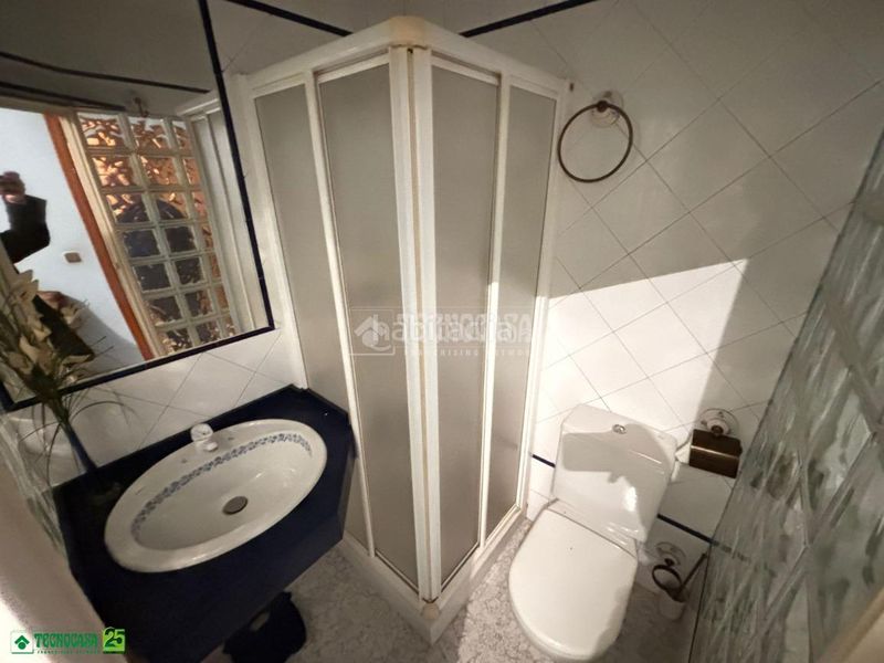 Foto 15a09437-f40a-4fd9-95f6-7e98a5711997. Casa aparellada amb calefacció a Almagro