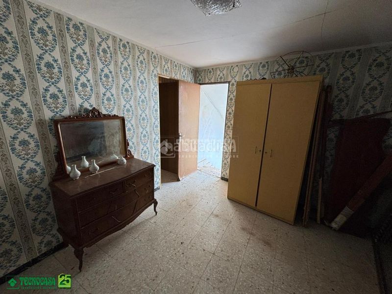 Foto 6c736787-9708-4b25-a106-0f2ce9840385. Casa aparellada amb calefacció a Almagro