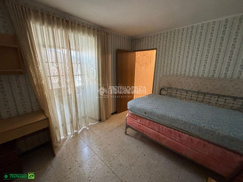 Foto 9b2c21f9-109e-490b-8ffe-2069cd152057. Casa aparellada amb calefacció a Almagro