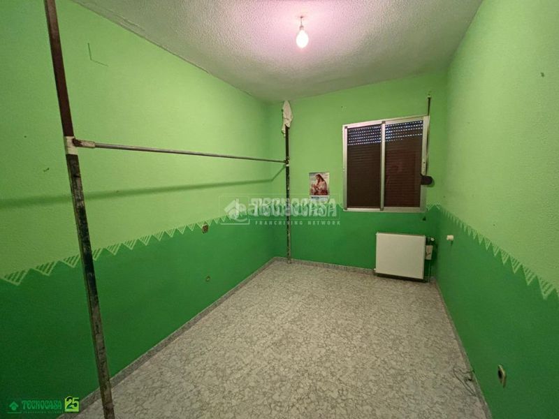 Foto cec700f8-6949-4b79-a3bc-39fed74bce22. Casa aparellada amb calefacció a Almagro