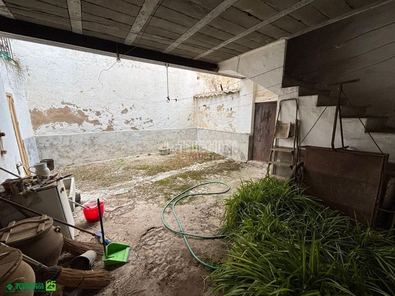 Foto 9aa5a9e0-71d2-423b-b151-9db8b389b5e8. Casa aparellada amb calefacció aparcament a Almagro