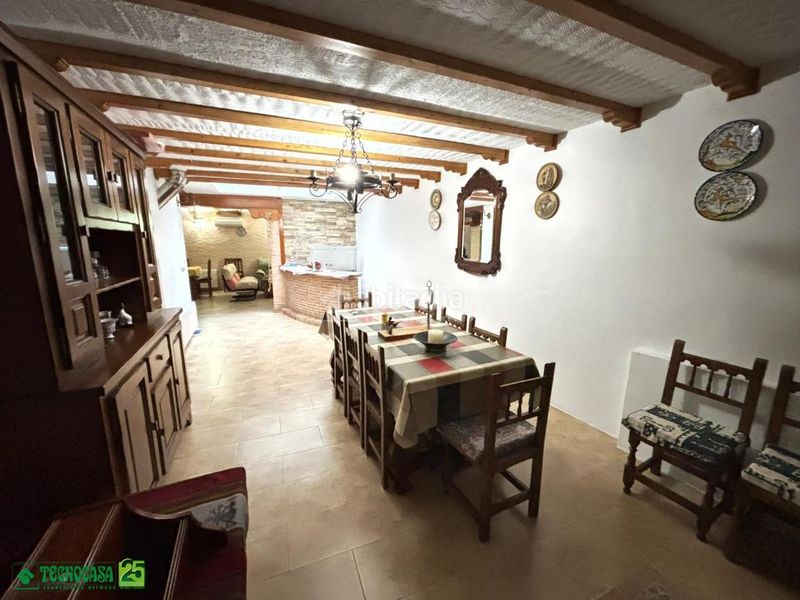 Foto 33130079-3f0d-488c-acef-3e3877b45f03. Casa aparellada a Bolaños de Calatrava