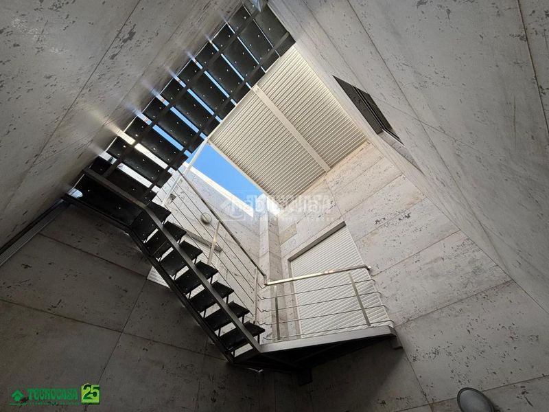 Foto bb2d4eb7-8b70-4a8c-969d-65c98cc43834. Casa aparellada a Bolaños de Calatrava