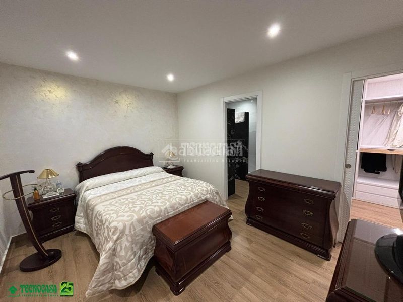 Foto f6b18588-119a-4a82-94d2-6a727b42f62d. Casa aparellada a Bolaños de Calatrava