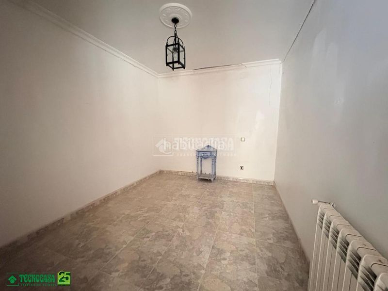 Foto 0f4e2422-00f4-476c-b544-0f37a08cb2d1. Casa aparellada a Almagro