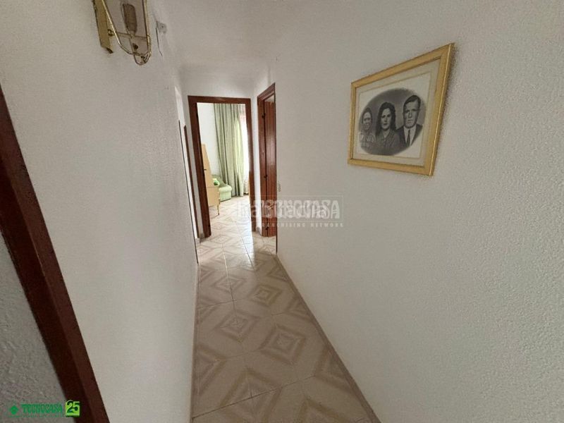 Foto 0e509580-6b89-4467-9c45-3e2905bb1ab2. Casa aparellada a Almagro