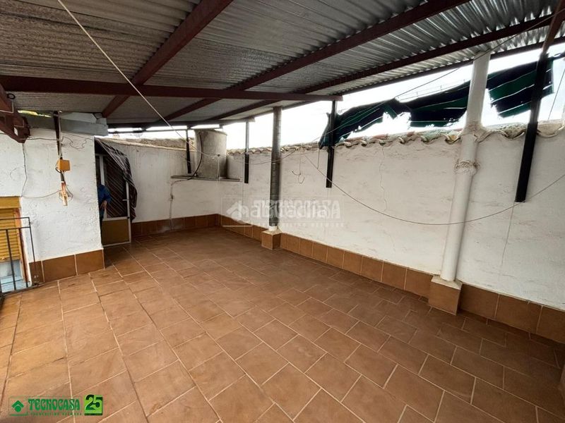Foto 94391f3b-4881-4487-b07b-f1ec2ea0b18d. Casa aparellada a Almagro