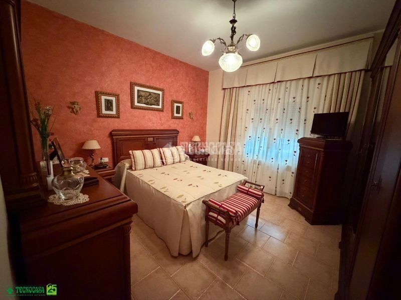 Foto 17d186ab-87e6-4c28-a22a-a59b9cc5b357. Casa amb calefacció a Almagro