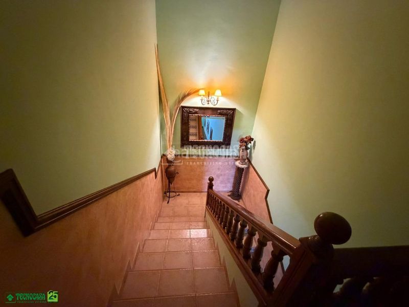Foto f2287bdf-f07a-4ff4-9cca-8bced8234b51. Casa amb calefacció a Almagro