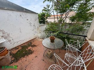 Casa aparellada a Granátula de Calatrava. Casa en venta en almagro