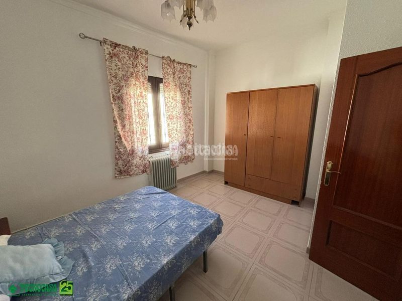 Foto da7330de-9e90-47f6-9921-78d9c8ca84c6. Pis amb calefacció a Almagro