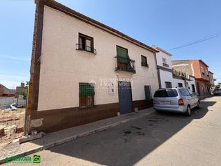 Doppelhaus in Bolaños de Calatrava. Casa en venta en bolaños de calatrava