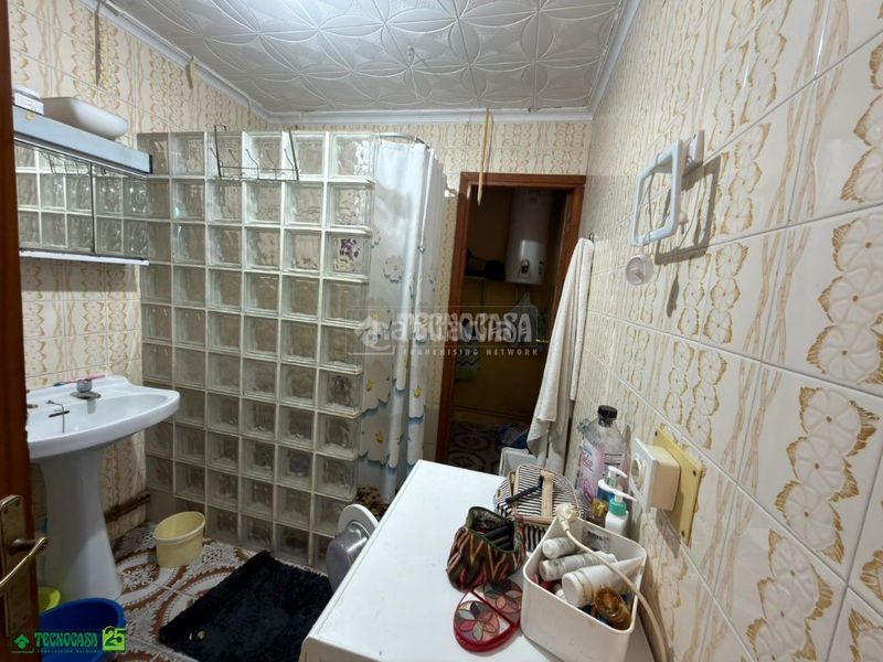 Foto bfa66fd8-0ef8-4cac-b456-46e7faf4584d. Casa aparellada amb calefacció a Bolaños de Calatrava