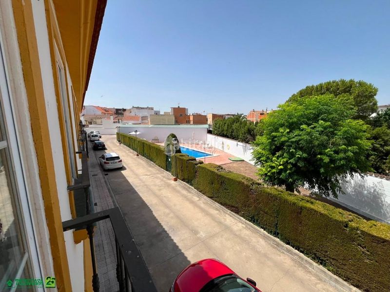 Foto 639e21a6-cd03-4df7-85c0-d0e04b404514. Maison jumelée avec chauffage parking piscine dans Miguelturra