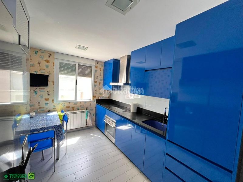 Foto b36bd553-2ef9-4b6d-a90d-27494c531039. Maison jumelée avec chauffage parking piscine dans Miguelturra