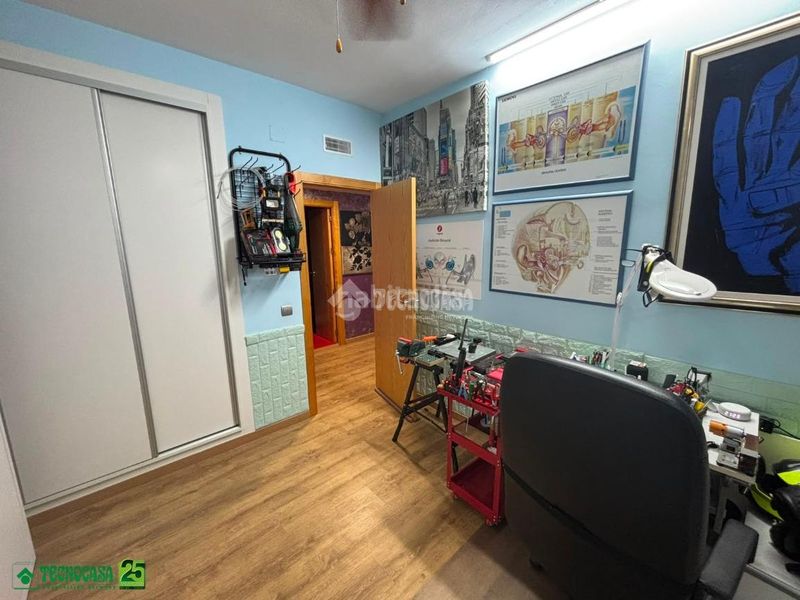 Foto dd4c8e1b-bf85-4fb2-bc87-53e5dd5de374. Piso  en venta en Almagro