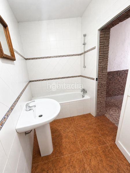 Foto b51bd648-278b-412c-83ee-0f4b8dca810d. Doppelhaus in Alcalá del Río
