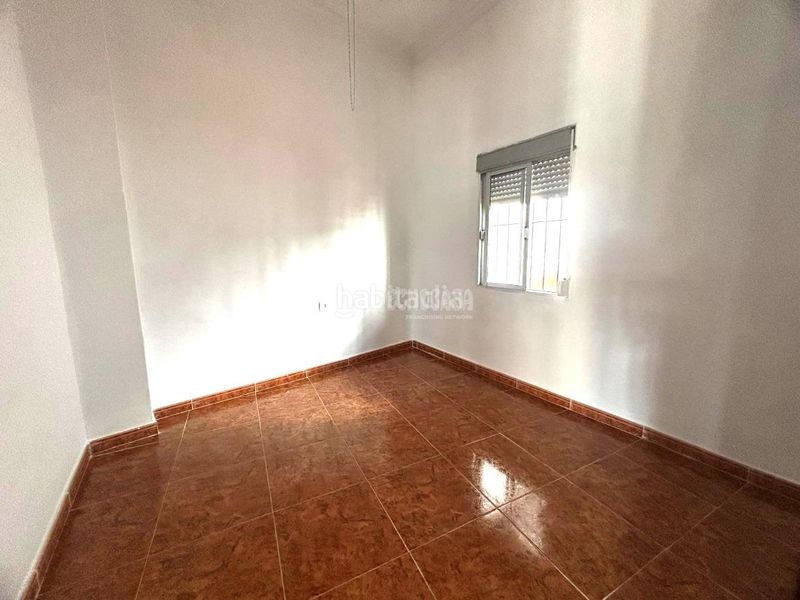 Foto f304818b-7aba-42ea-b8f7-7885a5d22cae. Doppelhaus in Alcalá del Río
