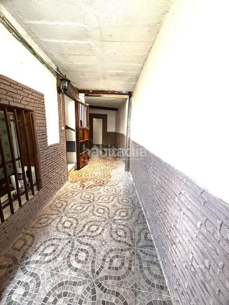 Foto fba8cfa0-38c7-4ce9-b7e7-d92abad0810b. Doppelhaus in Alcalá del Río