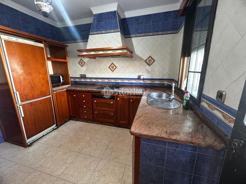 Foto 0de0631a-7597-46d4-aa04-7b2b060dcf7a. Casa amb calefacció aparcament a Rinconada (La)