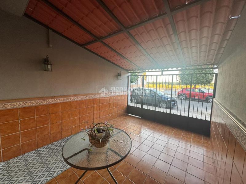 Foto 9ec368b3-a39e-4cb1-8ebb-9780adb593d1. Casa pareada casa en venta en la rinconada en Rinconada (La)
