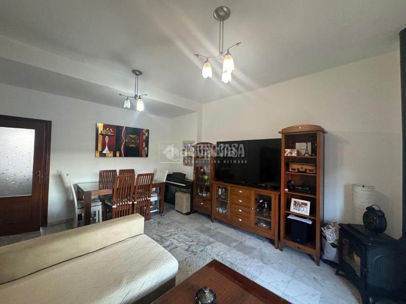 Foto aedeecf5-3c29-4d80-9d22-8768f3ec97a8. Casa pareada casa en venta en la rinconada en Rinconada (La)