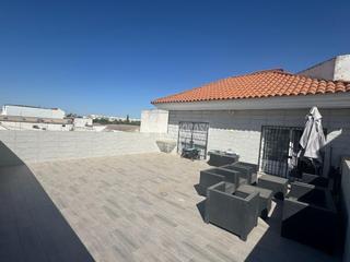 Piso en San Jose de la Rinconada. Piso en venta en la rinconada