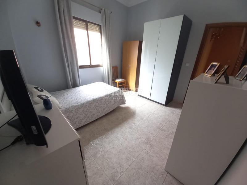 Foto ecb16fc4-5174-4d5c-83c7-3bf3c8564ff7. Maison jumelée dans Palmete Sevilla