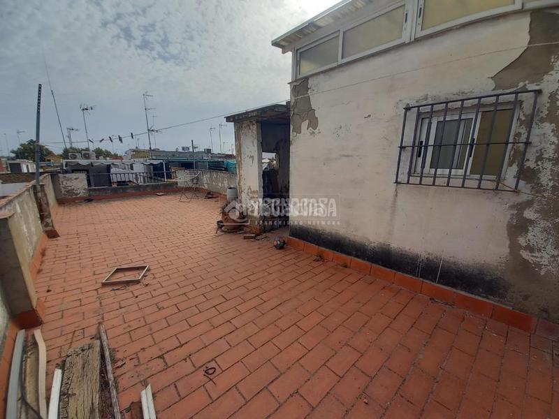 Foto 835c487a-1347-42d2-b95d-d2e17fbf1996. Casa pareada casa en venta en Palmete Sevilla