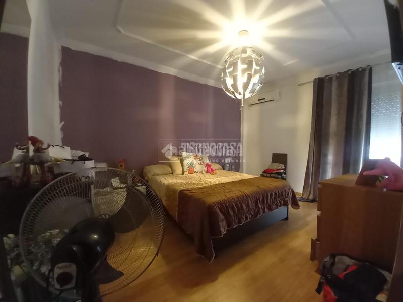 Foto 84d44903-de9a-4ed3-82ca-84dd059e509b. Casa pareada casa en venta en Palmete Sevilla