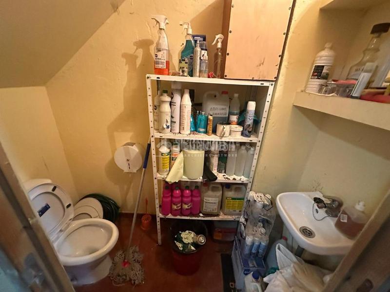 Foto 2a8643a1-7245-427b-b551-e47fe18082a9. Casa pareada casa en venta en Palmete Sevilla