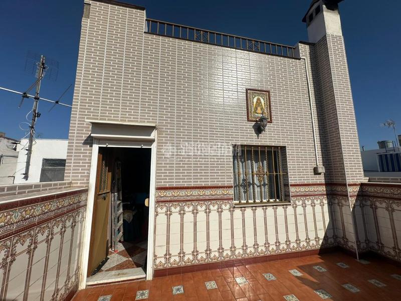 Foto 3dfde37d-e8d4-4d0a-86fd-5fd88db83cd5. Casa pareada casa en venta en Palmete Sevilla