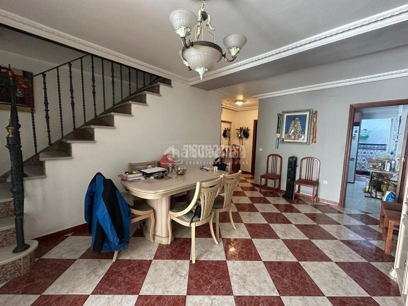 Foto 5933fa89-77be-4286-b4dd-d7be0fa593f2. Casa pareada casa en venta en Palmete Sevilla