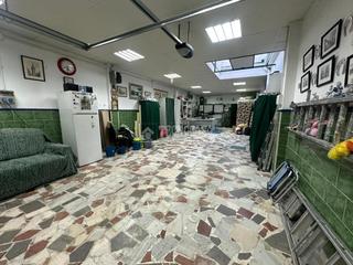 Local Comercial en Palmete. Local comercial en venta en sevilla