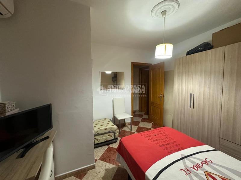 Foto b9b4687b-9066-4c57-8dfc-dce9a9217fb1. Flat in Parque Alcosa Sevilla